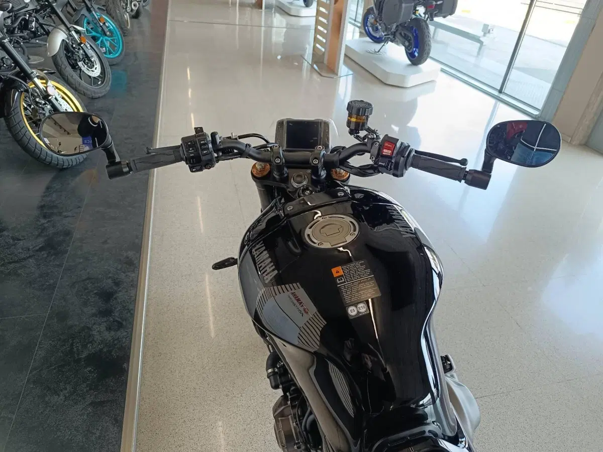 Yamaha XSR 900 (2022 - 24) (4)