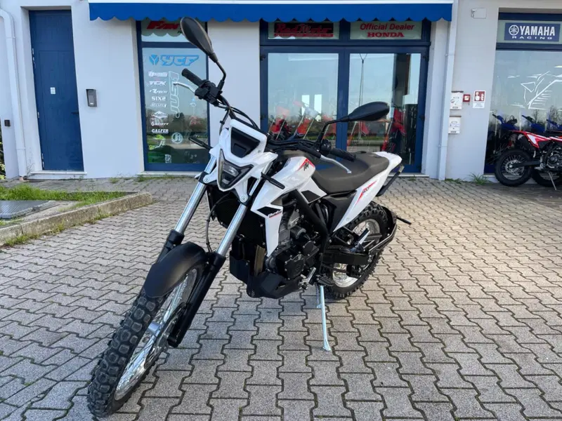 Betamotor Alp 4.0 (2024 - 26) (2)