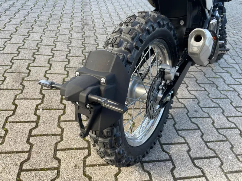 Betamotor Alp 4.0 (2024 - 26) (6)
