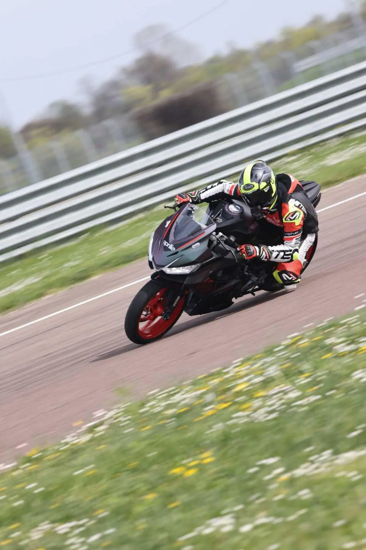 Aprilia RS 457 TEST: impressioni di guida, pregi e difetti [VIDEO E GALLERY] (36)