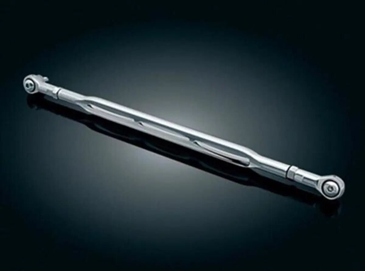 Asta cambio Kuryakyn Girder per Dyna Wide Glide da 