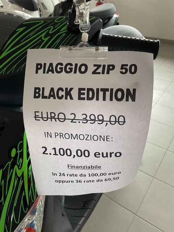 Piaggio Zip 50 4T Special Edition (2023 - 24) (3)