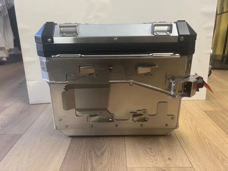 Valigia Alluminio Sinistra BMW
