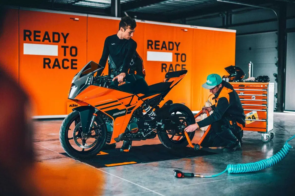 KTM: al via gli Orange Days per provare la gamma  (17)
