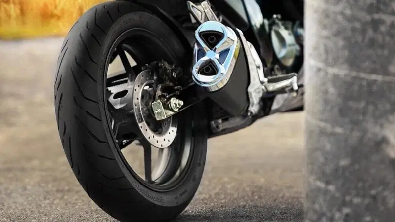 Continental ContiRoad: 5 nuove misure per lo pneumatico Sport Touring