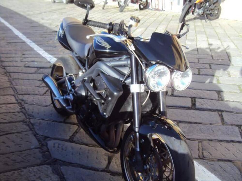 Triumph Street Triple R (2009 - 12)