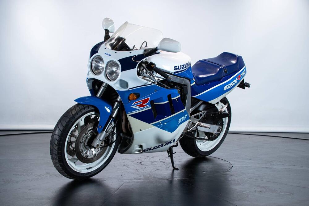 Suzuki GSXR 750