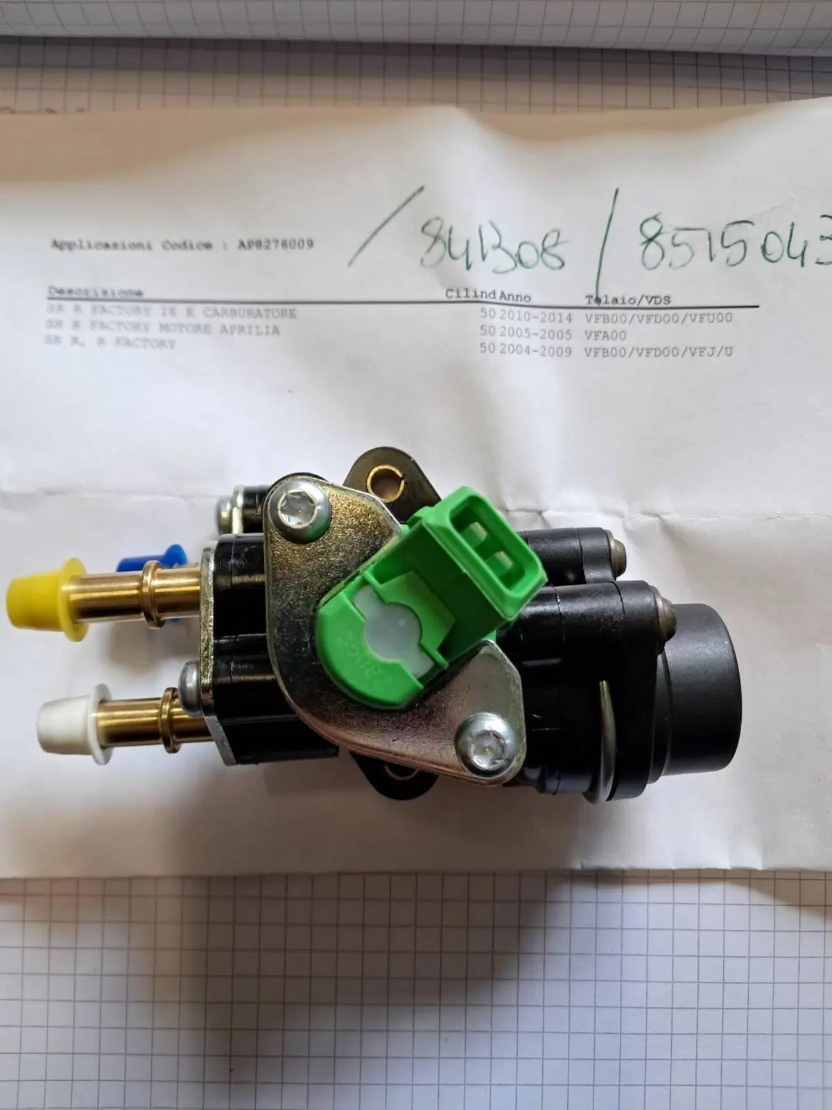 valvola fuel rail SR R FACTORY IE APRILIA/NRG PURE (2)