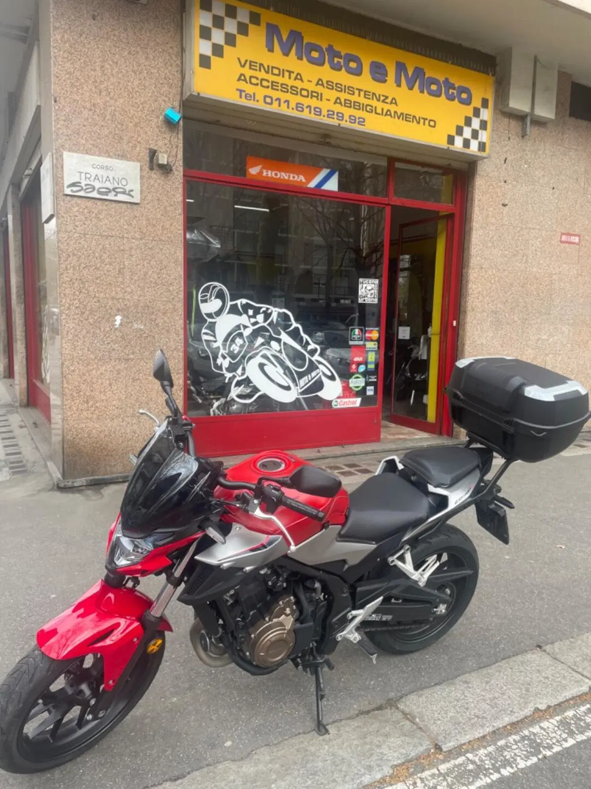 Honda CB 500 F (2021) (2)
