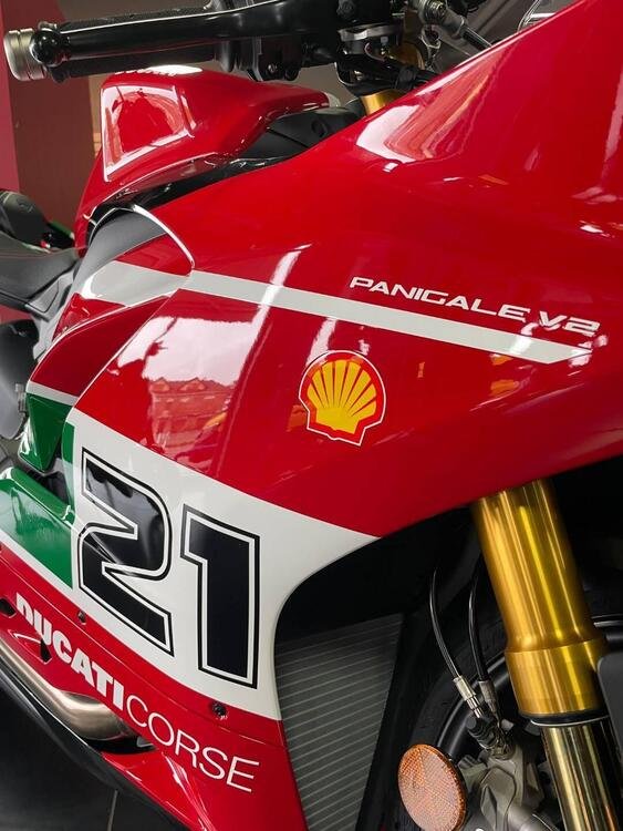 Ducati Panigale V2 Bayliss 1st Championship 20th Anniversary (2021 - 24) (3)
