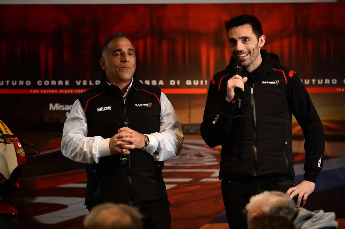 51 Racing Lab di Michele Pirro: dove il sogno di lavorare con i motori diventa realtà. Il corso "Sport & Electric Motorcycle" [GALLERY] (4)