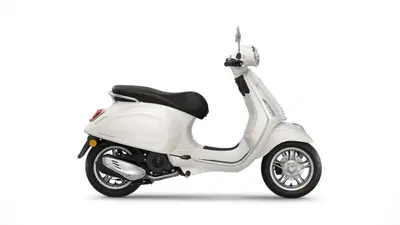 Vespa Primavera 150 (2024 - 25) nuova
