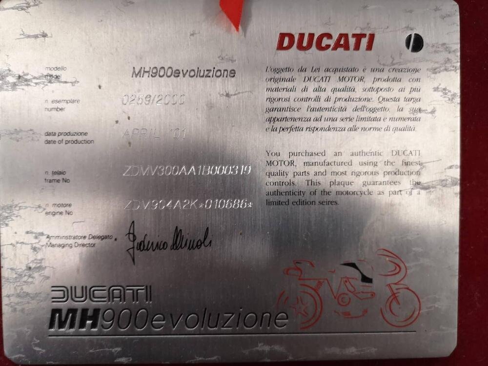 Ducati MH 900e (4)