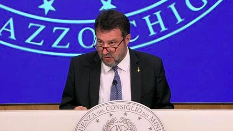 Cosa cambia nel nuovo Codice della Strada? Lo spiega il ministro Salvini, in 3 minuti [VIDEO]
