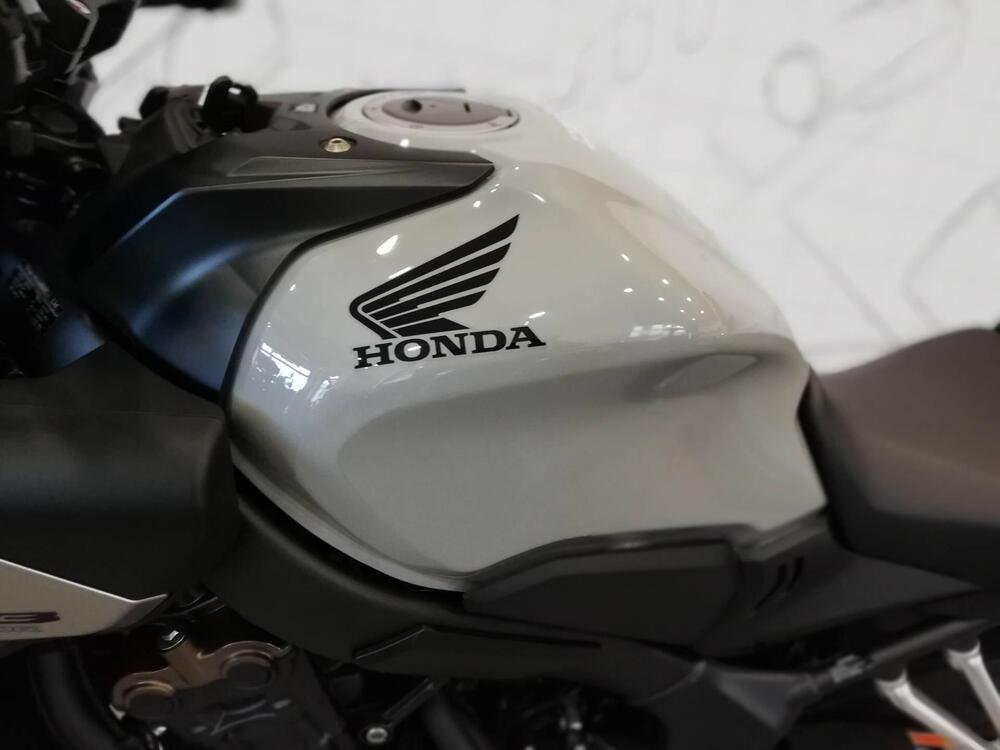 Honda CB 650 R (2024) (3)