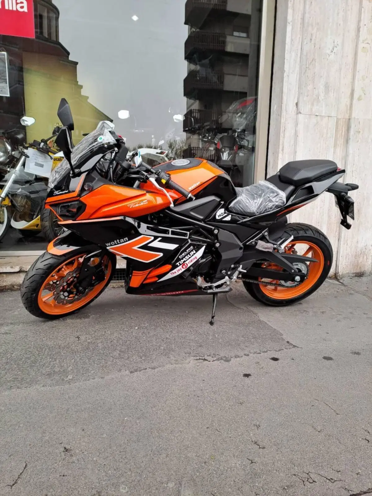 Wottan Motor GP1 125 (2020 - 24) (3)