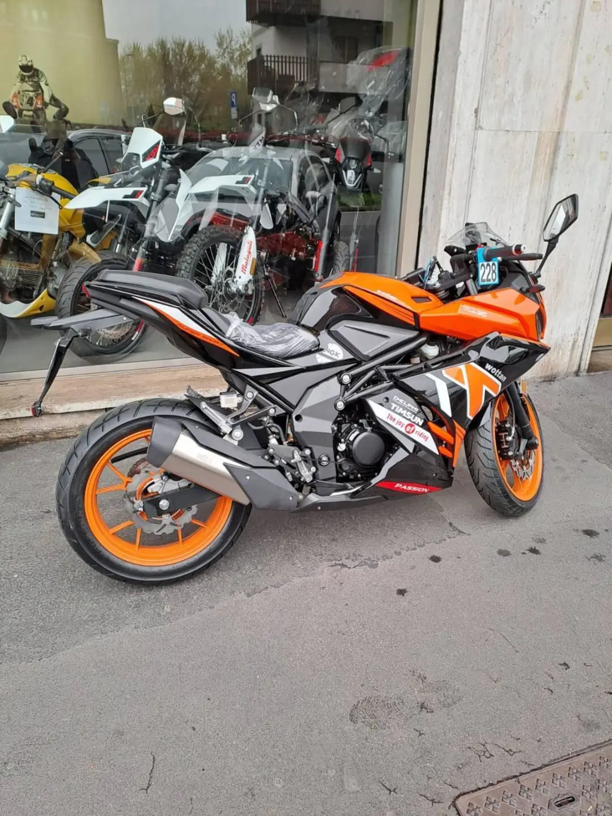 Wottan Motor GP1 125 (2020 - 24) (4)