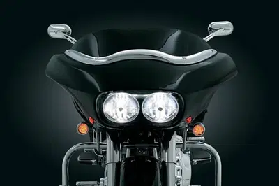 Decoro liscio cromato per parabrezza Kuryakyn 