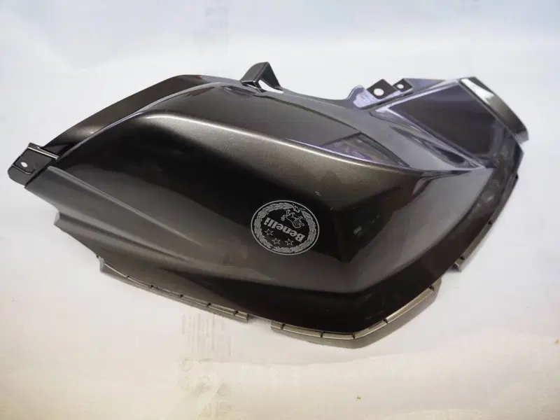Cover serbatoio destra grigia Benelli TRK 502 cod. (2)