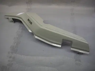 Fianchetto posteriore destro bianco TRK 502 cod. 6 Benelli