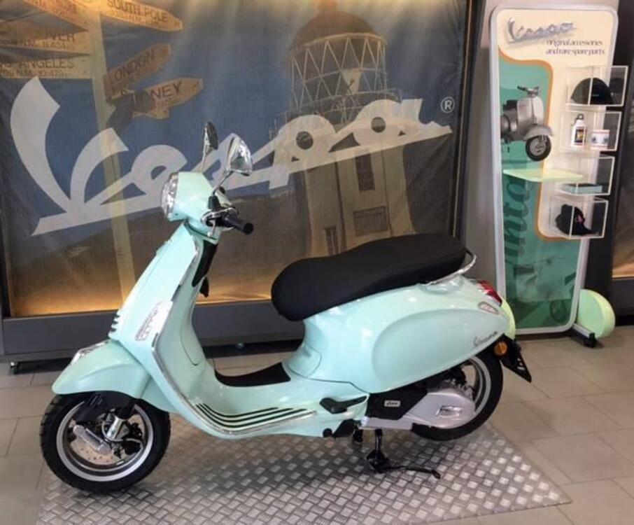 Vespa Primavera 125 (2024) (2)