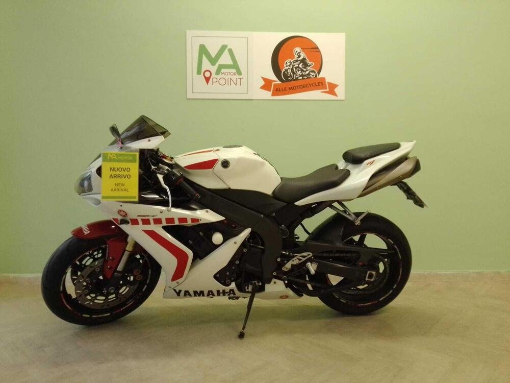 Yamaha YZF R1 (2004 - 05)