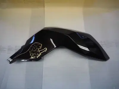 Calotta serbatoio destra grigia TNT 125 cod. 50016 Benelli