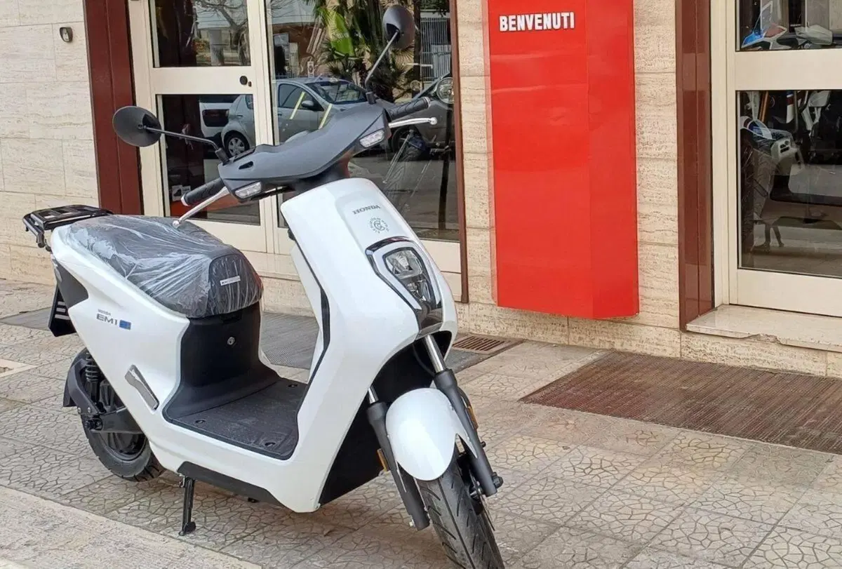 Honda EM1 e (2023 - 26) (10)
