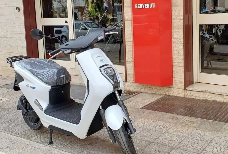 Honda EM1 e (2023 - 26) (10)