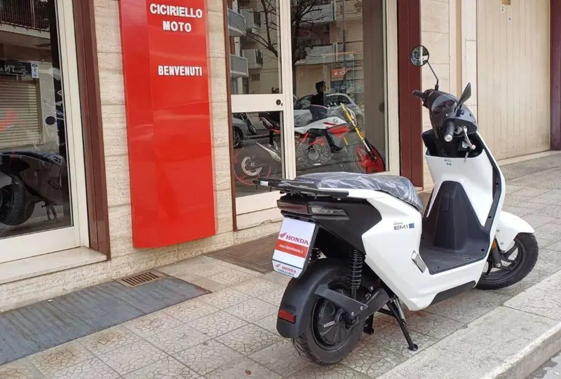 Honda EM1 e (2023 - 26) (11)