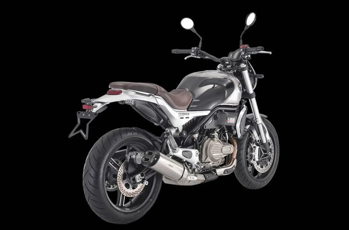 QJ Motor SRV 550 (2025 - 26) (5)