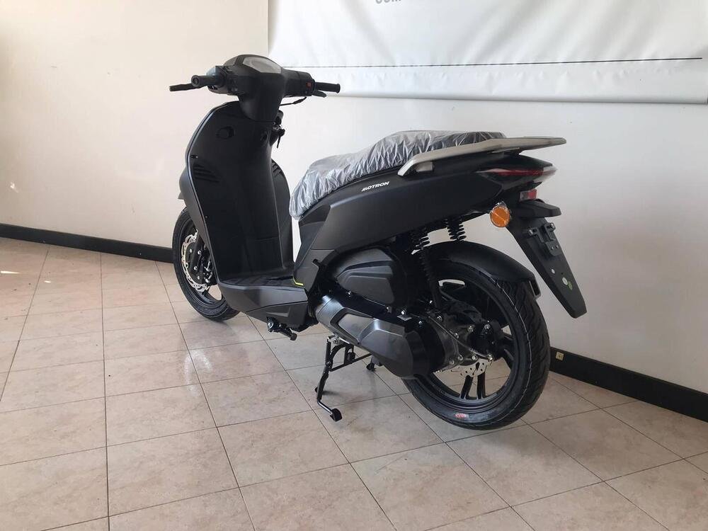 Motron Motorcycles Ventura 125 (2021 - 24) (4)