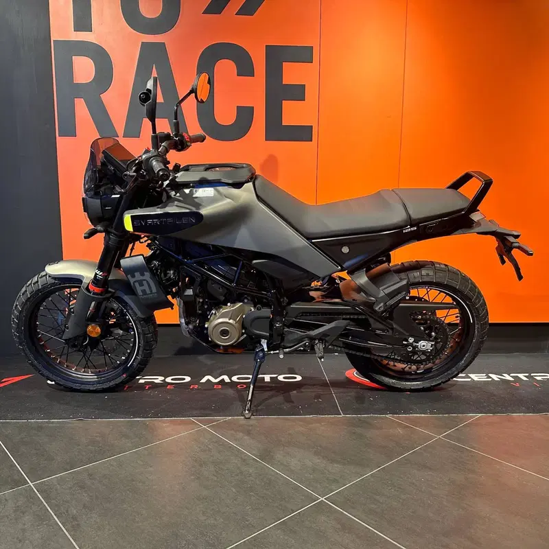Husqvarna Svartpilen 125 (2024 - 26) (7)
