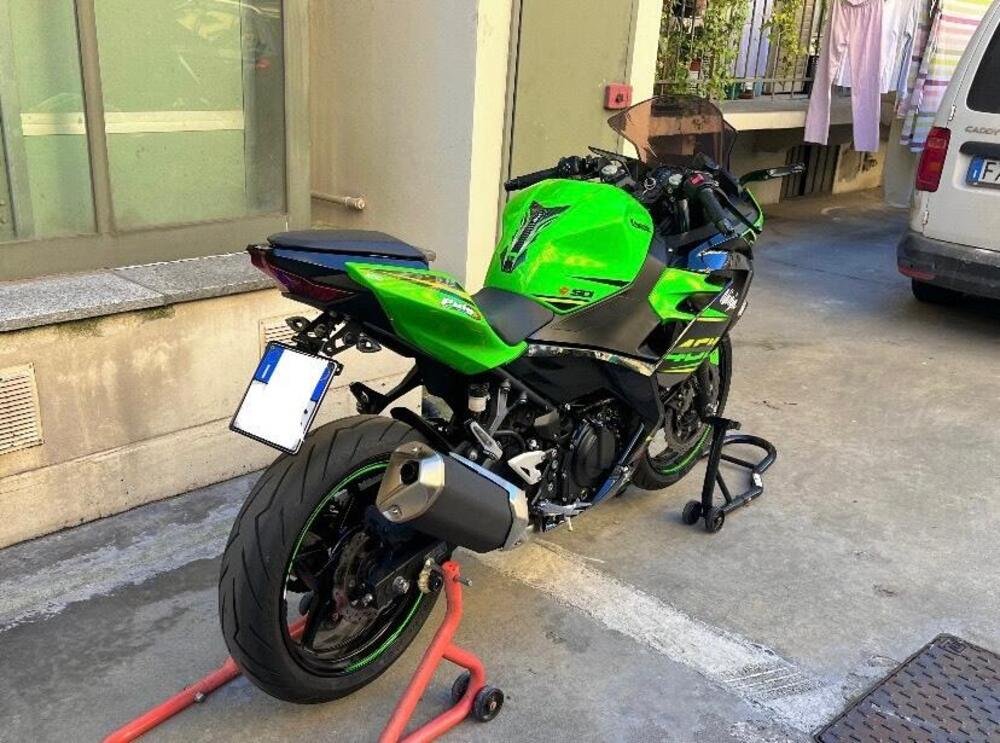 Kawasaki Ninja 400 KRT (2018) (4)