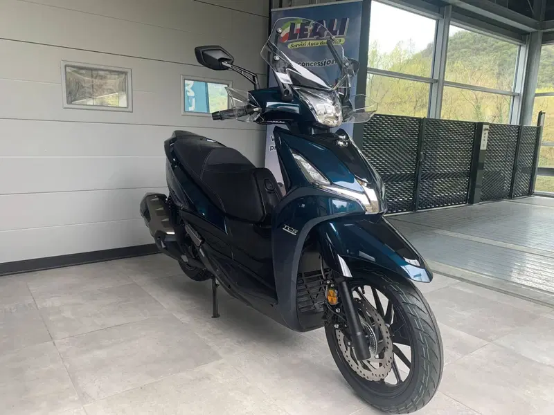 Kymco Agility 350i NN R16 (2023 - 26) (9)