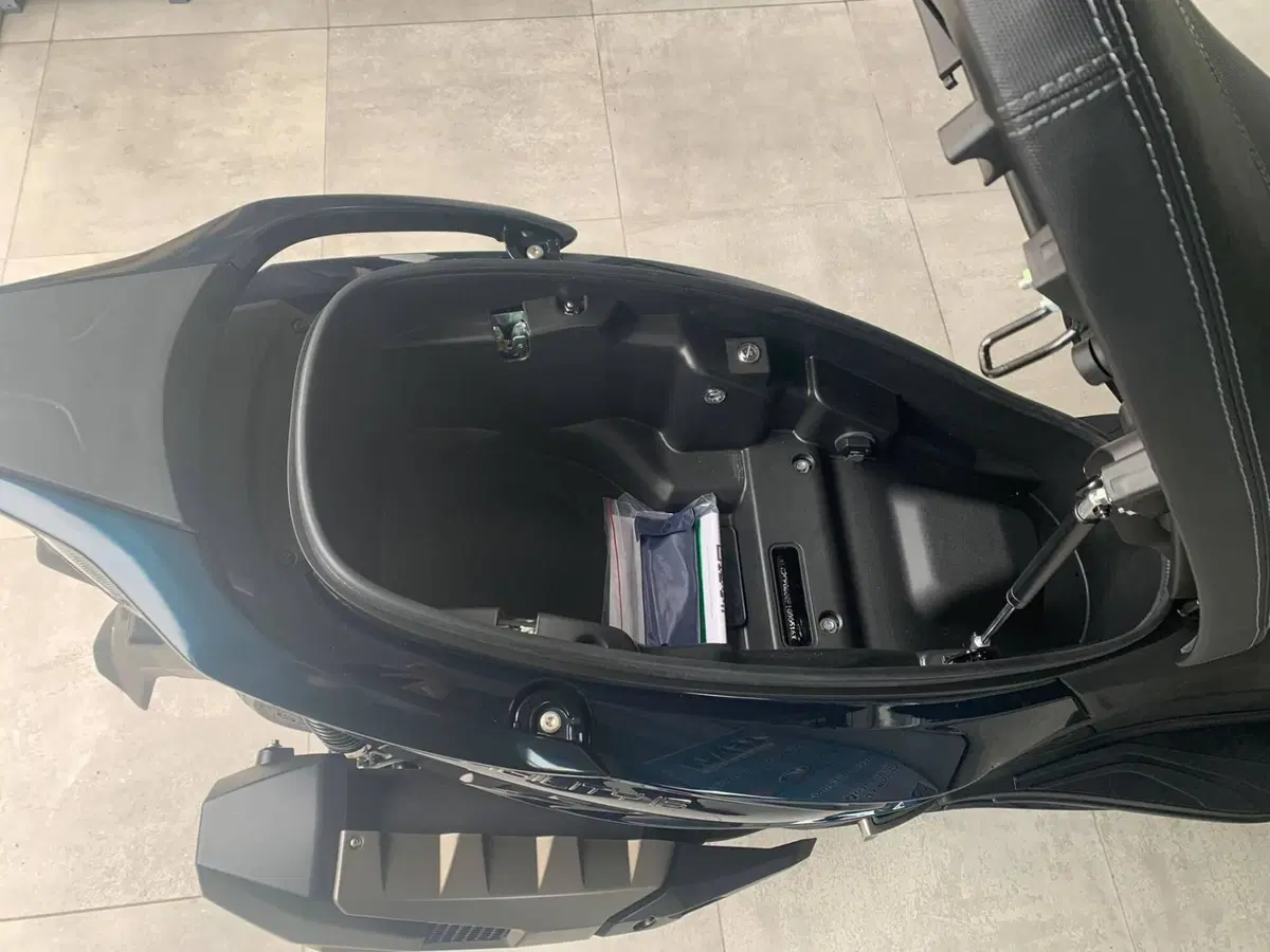Kymco Agility 350i NN R16 (2023 - 26) (19)