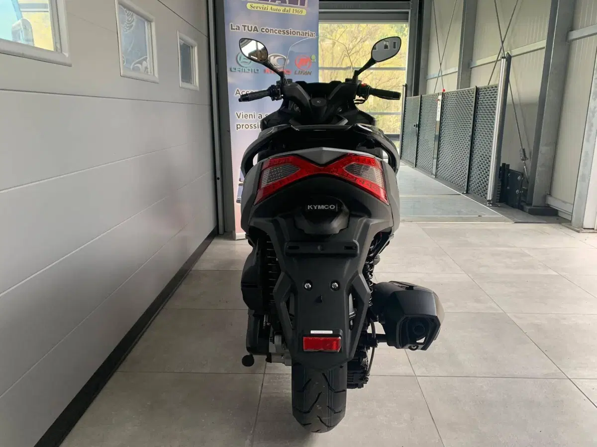 Kymco X-Town 300i (2025 - 26) (11)