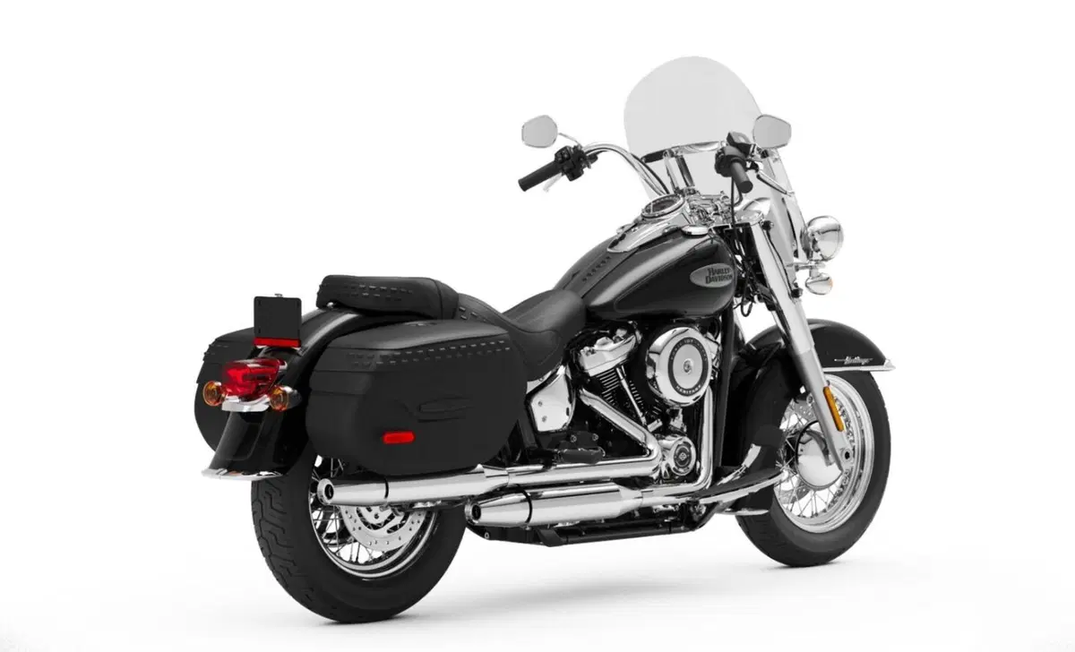 Harley-Davidson Softail 107 Heritage Classic (2021) (6)