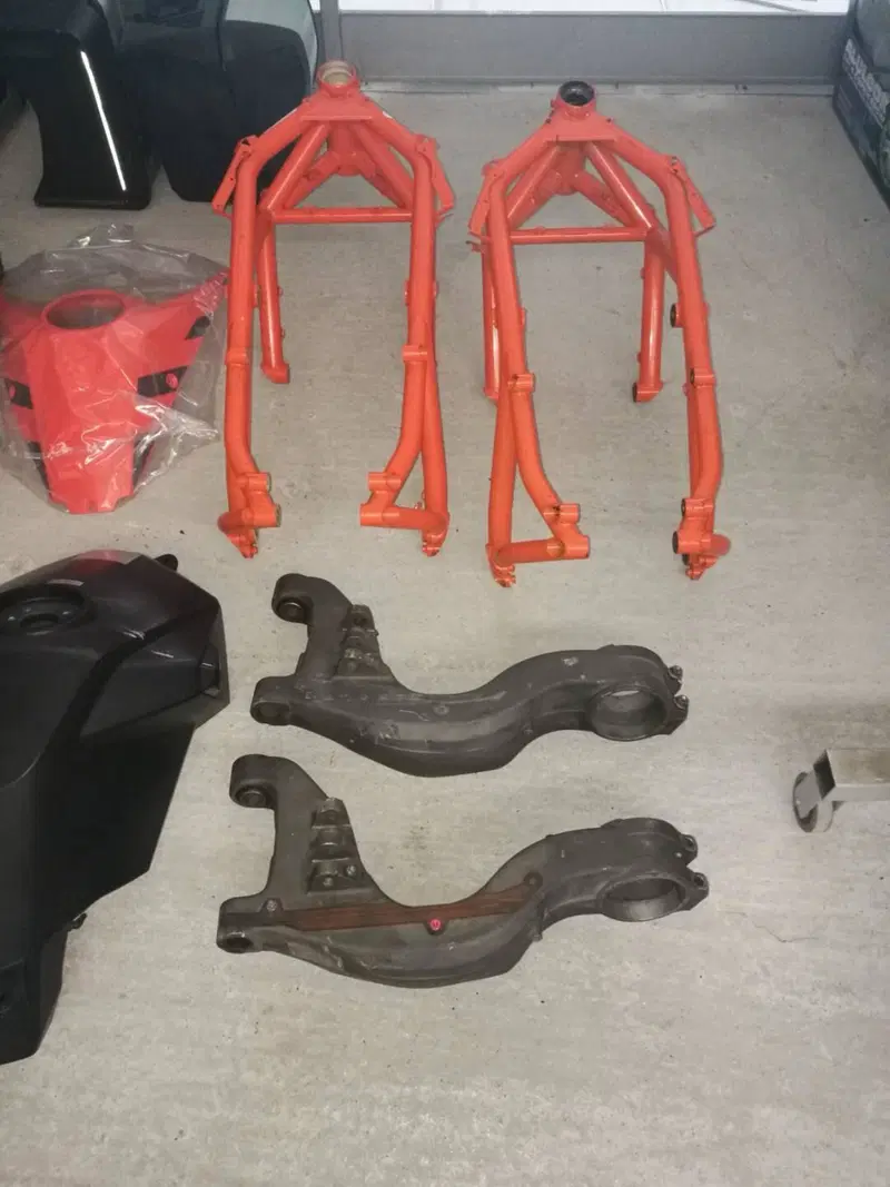 KTM 1190 RC8 R Track (2011 - 13) (7)