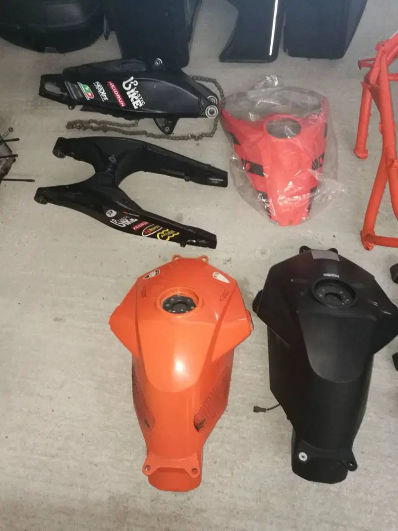 KTM 1190 RC8 R Track (2011 - 13) (8)
