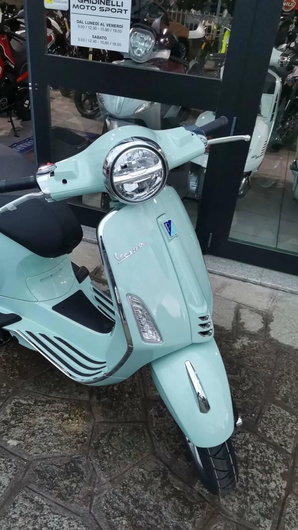 Vespa Primavera 125 (2024 - 25) (2)