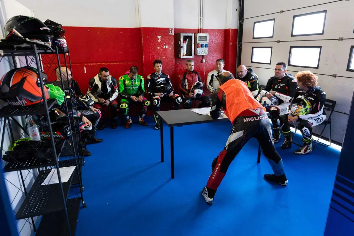 Yamaha Blue Racing Day: in pista con i Campioni! (3)