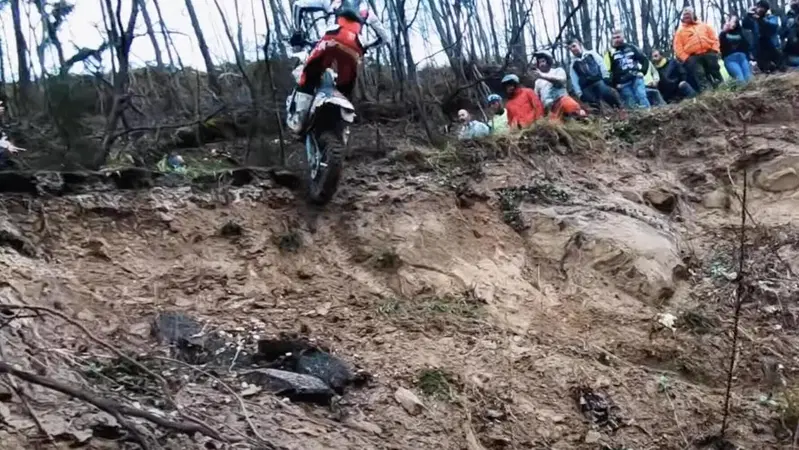 Headless Extreme: l'Hard Enduro 2024 parte da Teramo [VIDEO]