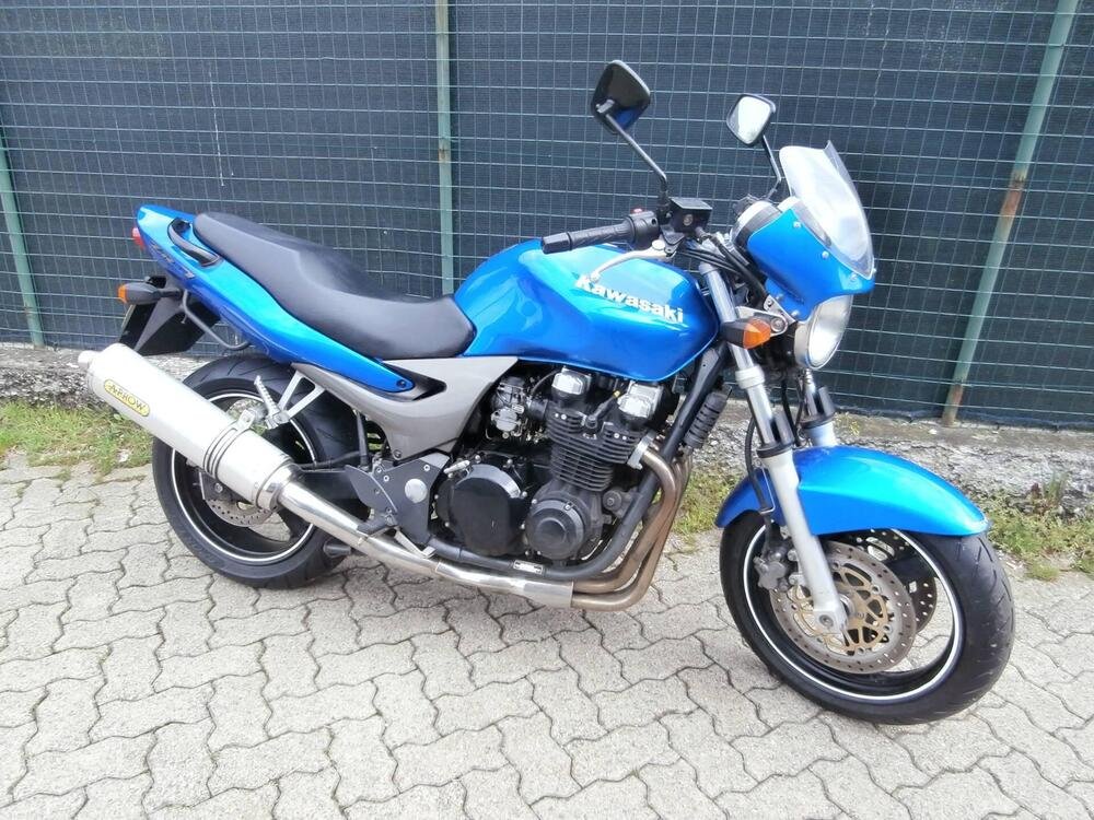 Kawasaki ZR-7 (2001 - 04) (5)