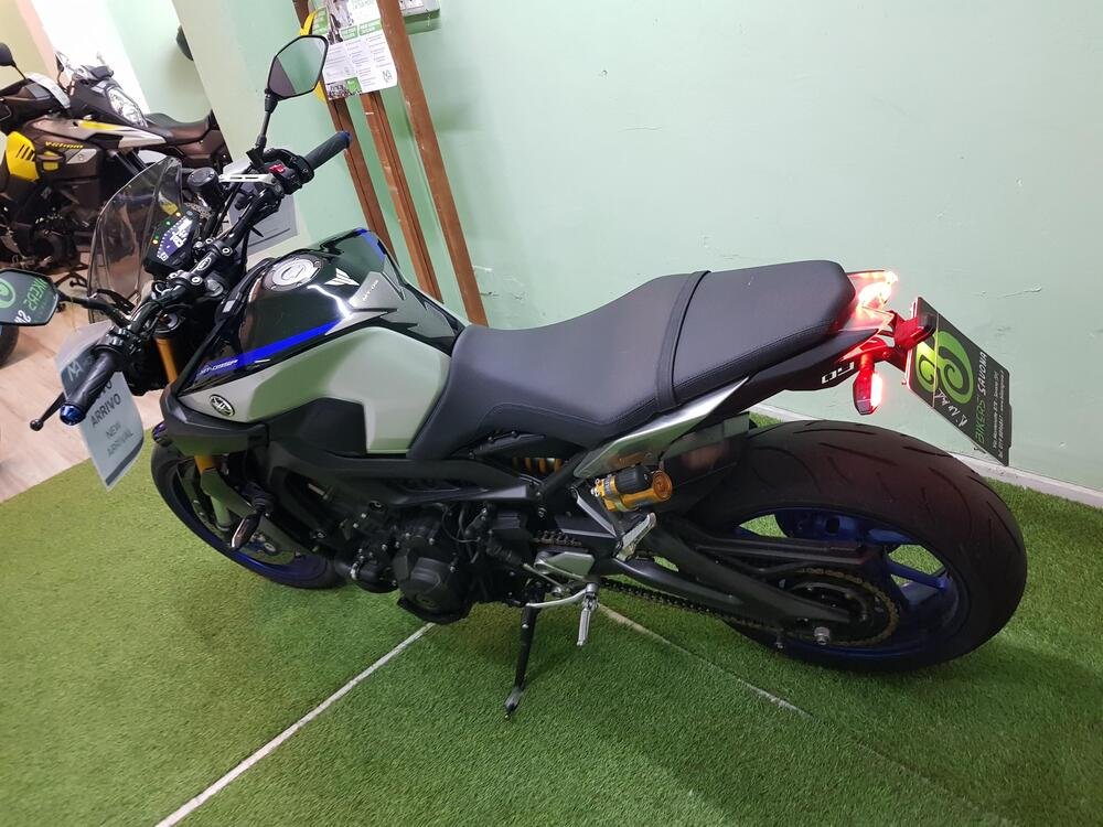 Yamaha MT-09 SP (2018 - 20) (4)