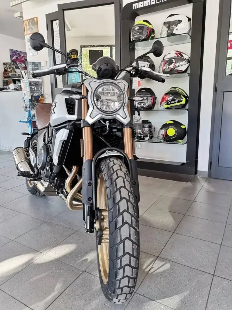 CFMOTO 700CL-X Adventure (2023 - 26) (2)