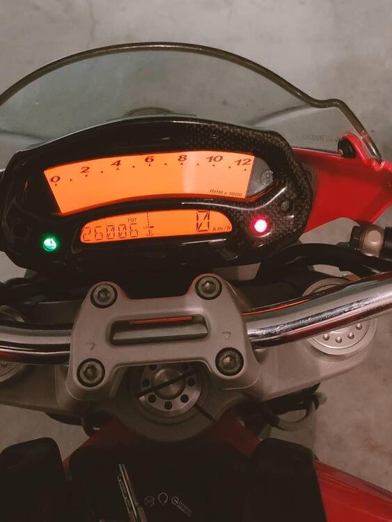 Ducati Monster 696 Plus (2007 - 14) (2)