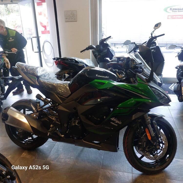 Kawasaki Ninja 1000 SX Tourer (2021 - 24) (2)