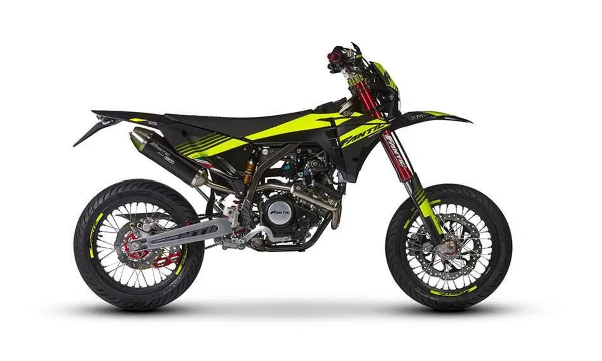 Fantic Motor XMF 125 Competition (2025 - 26) (2)