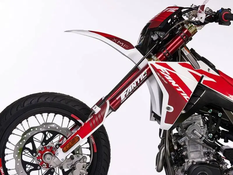 Fantic Motor XMF 125 Competition (2025 - 26) (7)